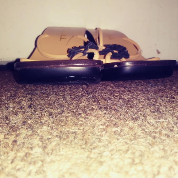 Shoes - Picture 6 of 6